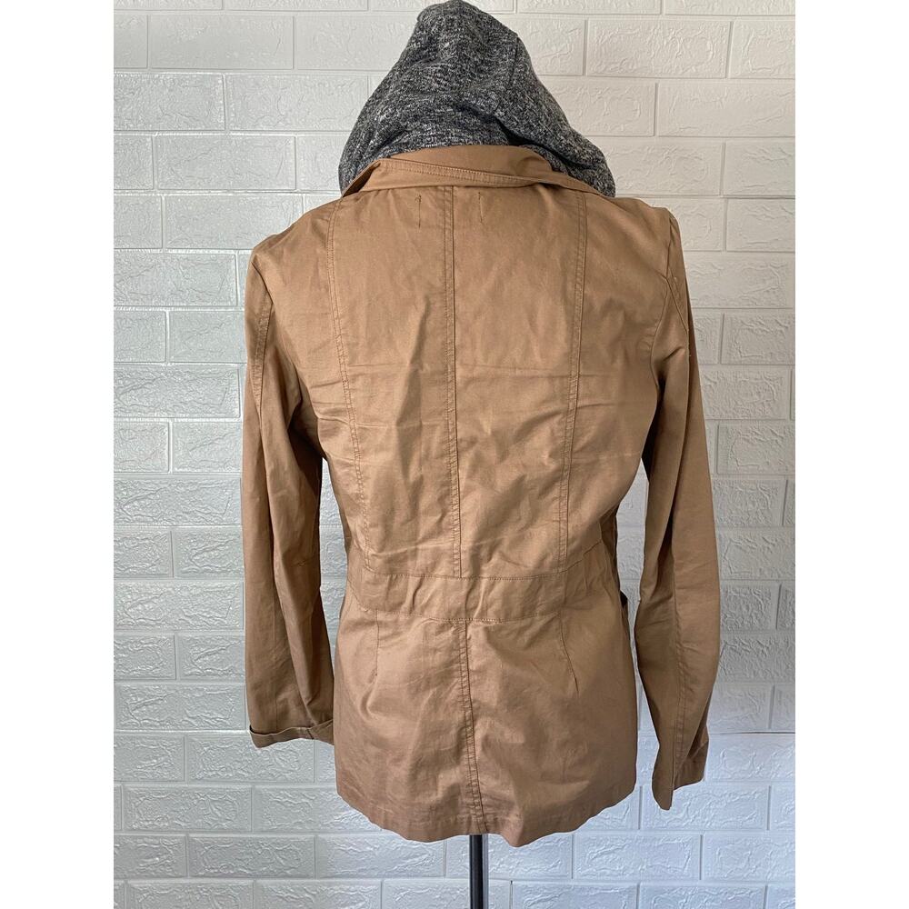 Jacket - Picture 3 of 6